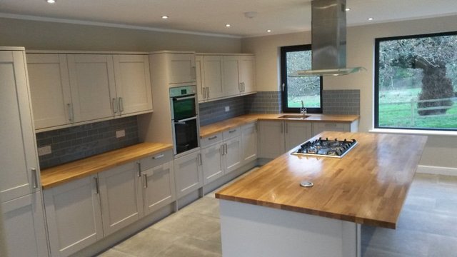 Builder: Image 1
